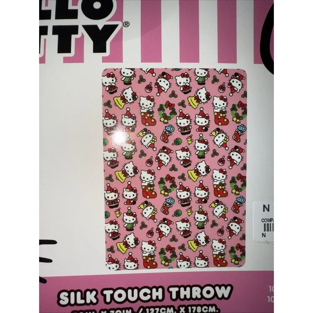 Hello Kitty Silk Touch Warm Wreath Christmas Throw Blanket - 50